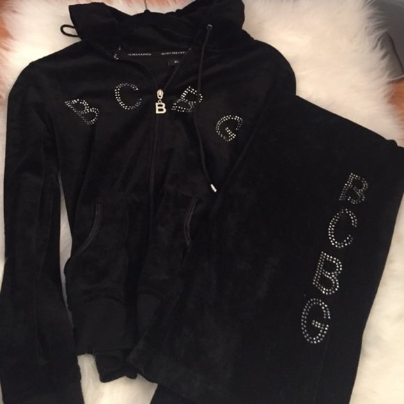 🆕 Hooded Velour Studded Sweat Suit BCBG MAX AZRIA - Picture 15 of 15